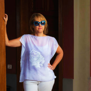 Blusa gasa con Rosa